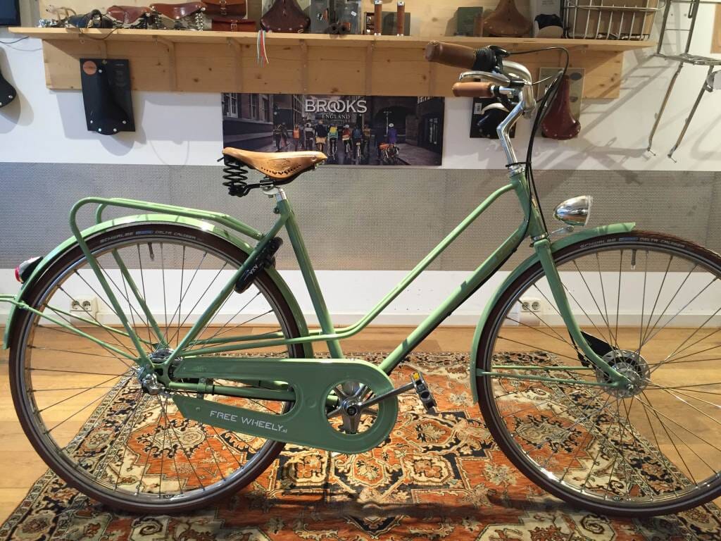 Achielle Louise Rothar bikes and accessories 